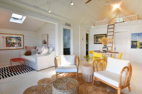 457 Waterfront Retreat with Private Beach Landing Covered Deck SUP Boards - image 4