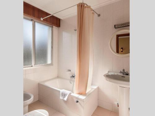 Hotel Isolino - image 9
