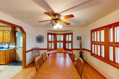 Pamlico Breeze #204HC Pamlico Breeze #204HC