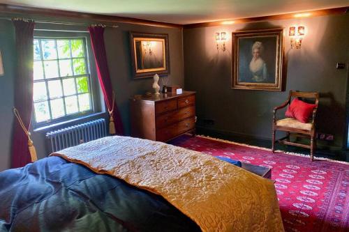 17th Century Boutique Getaway in the Countryside - image 6