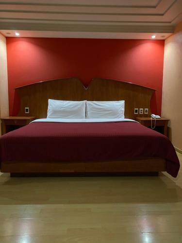 HOTEL MARIA RICO – Mexico City, NH