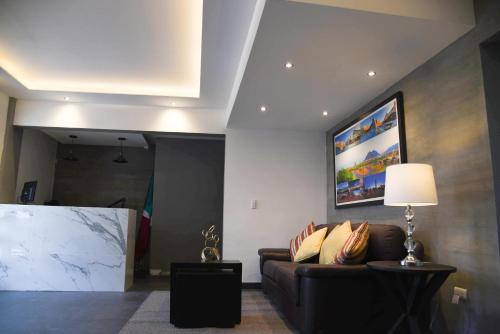 Casa moderna equipada como hotel habitación 5 – Monterrey, MO