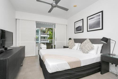 Studio Spa Room image 1