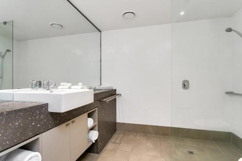 Apartment image 6