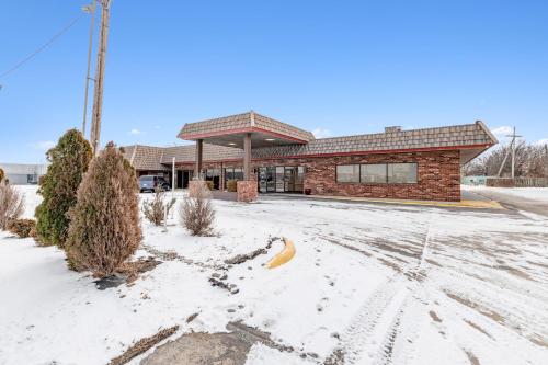 Eleven Boutique Hotel LLC in Emporia, USA