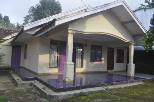 Dallil Homestay Bandung