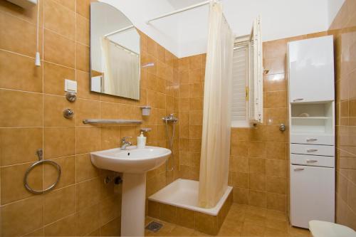 Holiday Home Lukrecia - image 6