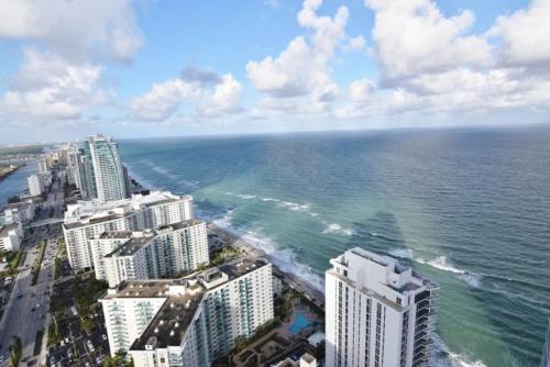 HYDE Resort 3210