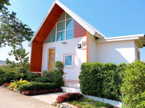 Krin Resort Room Type - Deluxe Villa
