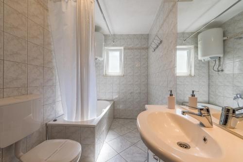 Apartments Buljan - image 3