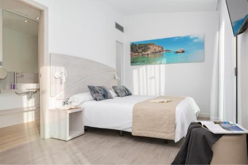 1 queen bed