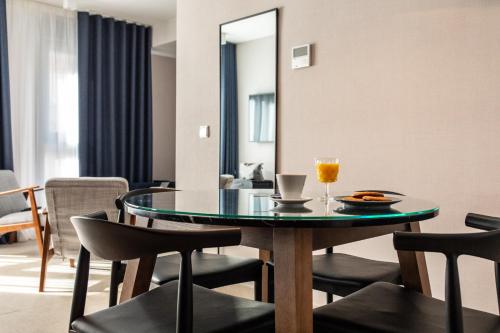 Ramirez Flats Valencia - image 14