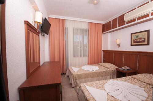 Diva Hotel Stop at Diva Hotel to discover the wonders of Icmeler. Both business travelers and tourists can enjoy the hotels facilities and services. All the necessary facilities, including 24-hour front desk, l