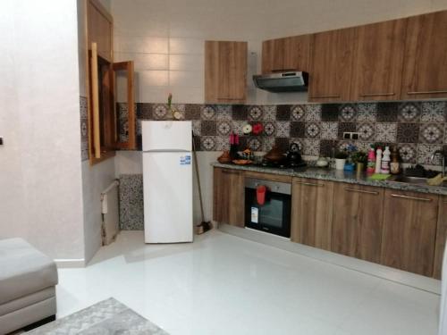 Joli appartement Casablanca ain sebaa in 郊區
