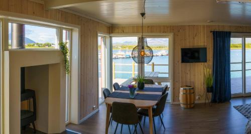 Удобства, Lilleeideholmen Sjøhusutleie in Gravdal