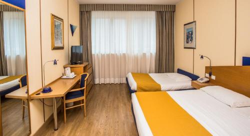 Hotel Express Aosta East - image 8