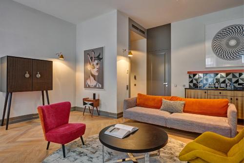 H15 Boutique Hotel - image 8
