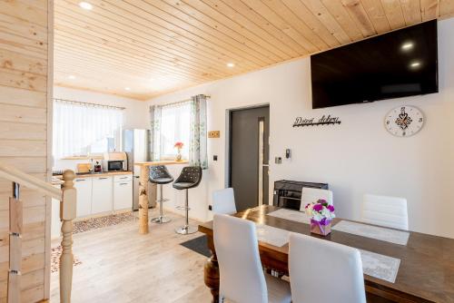 Domek pod chałpom sauna & bania (Domek pod chalpom sauna & bania) in 比亞利杜納耶茨