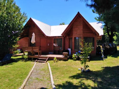 3 bedrooms, 6 beds