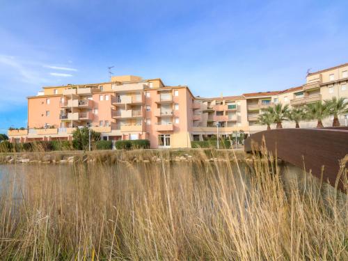 Apartment Les Rives du Lac-5 by Interhome near La Salad Elle