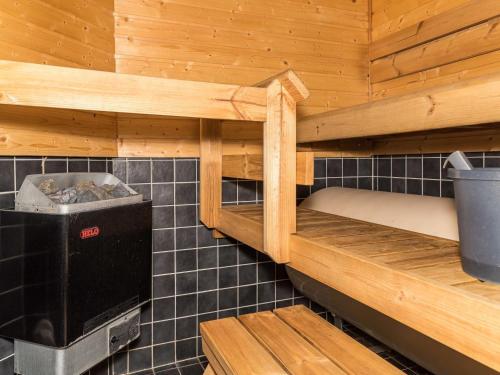 Sauna, Holiday Home Yllas-eeli green house c1 by Interhome in Yllasjarvi
