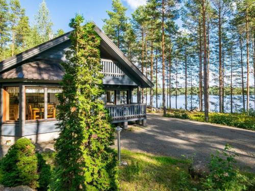 Holiday Home Kuvalanranta by Interhome in Voikoski