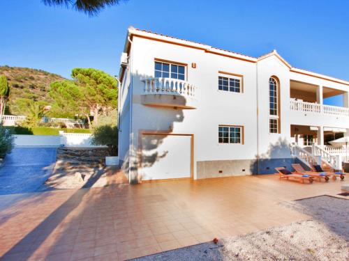  Holiday Home Garbi in Pau