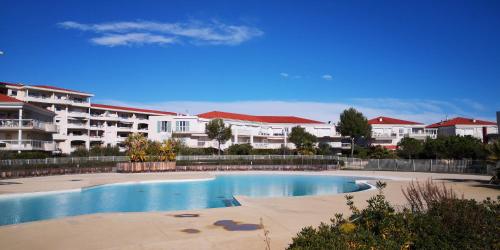 Piscina, Appartement Les Alizes in Avenue de Cannes