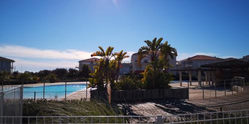 Piscina, Appartement Les Alizes in Avenue de Cannes