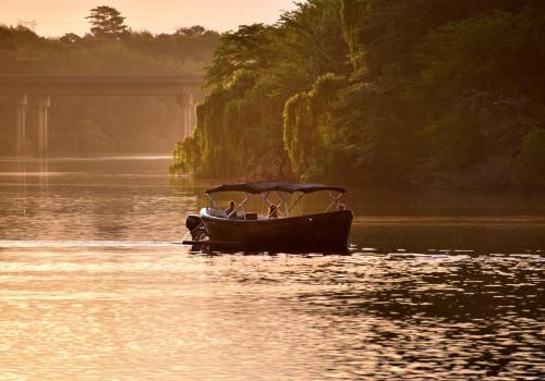 Pont de Val Lux Self Catering by Dragonfly