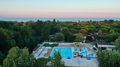Swimming pool, I Tre Moschettieri Camping Village in Lido di Pomposa