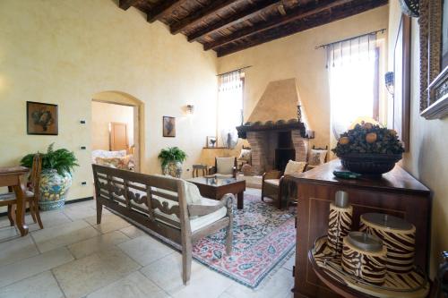 Közös társalgó / TV, Musella Winery & Relais in Szentmartin Buon Albergo