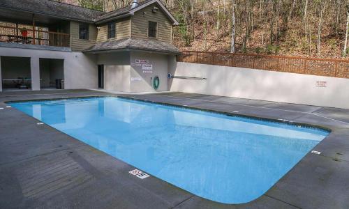 Chalet image 1