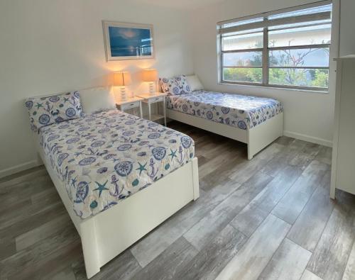 Three-Bedroom House image 10