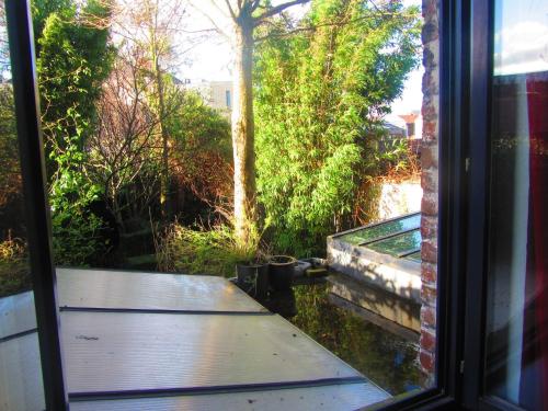 B&B Faja lobi – Ghent, CA