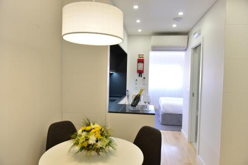 라메고 The Castle House 3성급 게스트하우스 로비