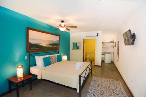 287008001 Conchal Hotel
