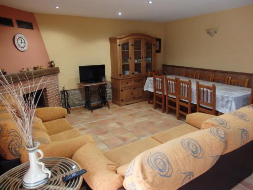 Casa Roblan - Accommodation - Carcastillo