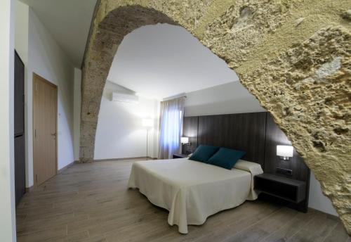 Triple Room with Terrace - In The Masia