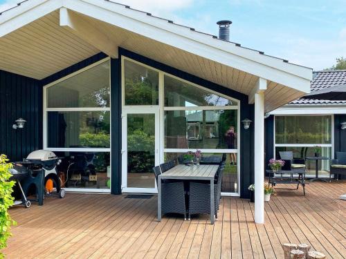 6 person holiday home in Hals