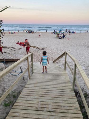 沙灘, Seguranca e conforto na Praia Brava a 100 do mar - Condominio Curima in 普拉亞布拉瓦