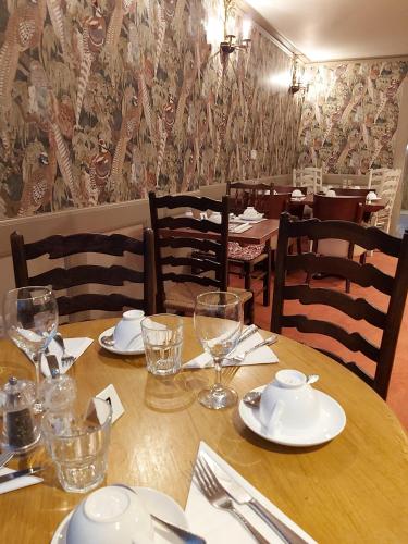 One Holyrood Hotel & Cafe