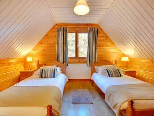 Apple Tree Lodge - image 6