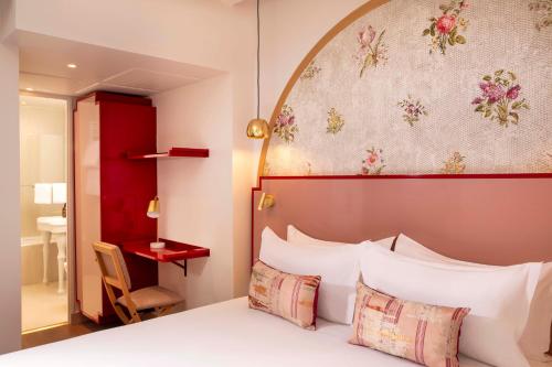 1 queen bed