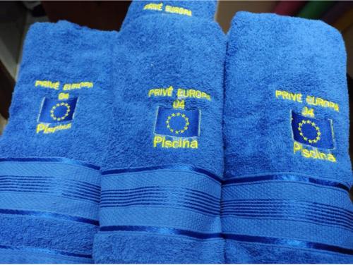 Lindo Privê Europa 04 com AR, 5WC e Grande Piscina