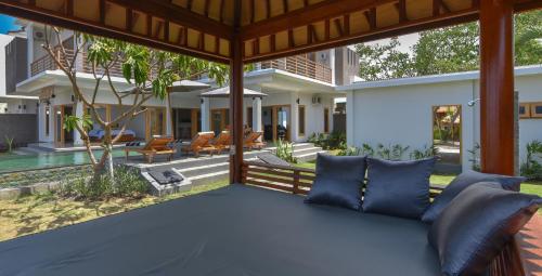 Manik Segara Villas