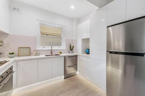Stylish Bondi Beachside Abode - main image