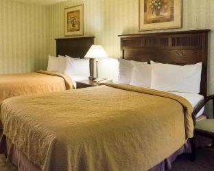 Quality Inn Fredericksburg near Historic Downtown