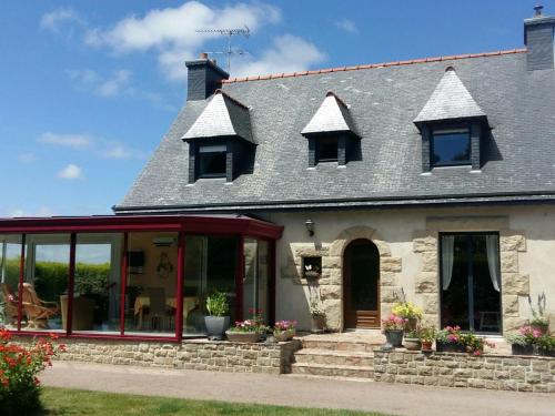 Modern house in Brittany near the Pink Granite Coast - Location saisonnière - Pédernec