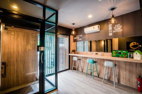 Hat Yai TK Bed 4-Star Hotel exterior